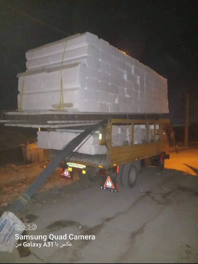 تولید و فروش تیرچه بتنی و پایه فنس کاظمی در کرمانشاه